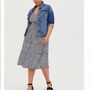 CLOSET SALE!! Torrid Stripe Challis Self Tie Tiered Midi Dress (Size 4X)